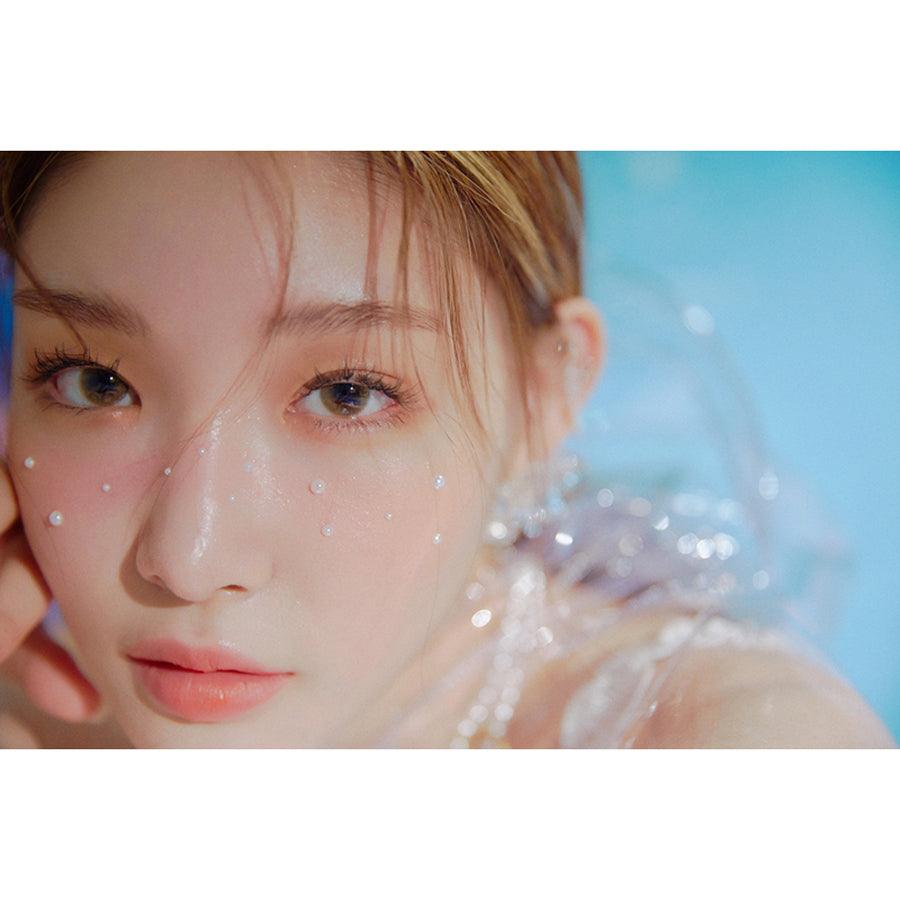 CHUNG HA 3RD MINI ALBUM 'BLOOMING BLUE'