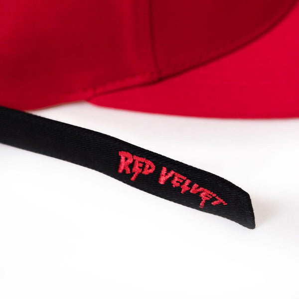 RED VELVET 'BAD BOY SNAPBACK HAT WITH LONG STRAP & RINGS'