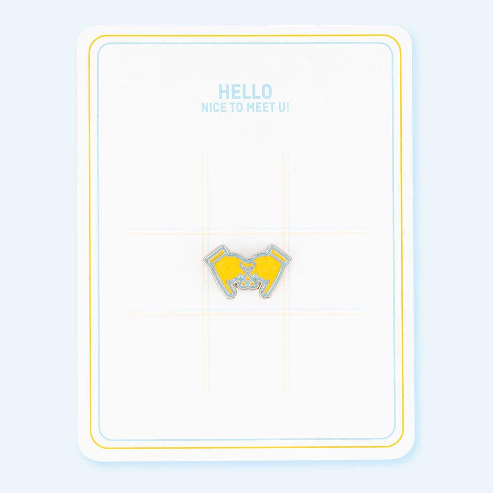 TOMORROW X TOGETHER (TXT) OFFICIAL DEBUT MD STAR ALBUM BADGE (VER 2)